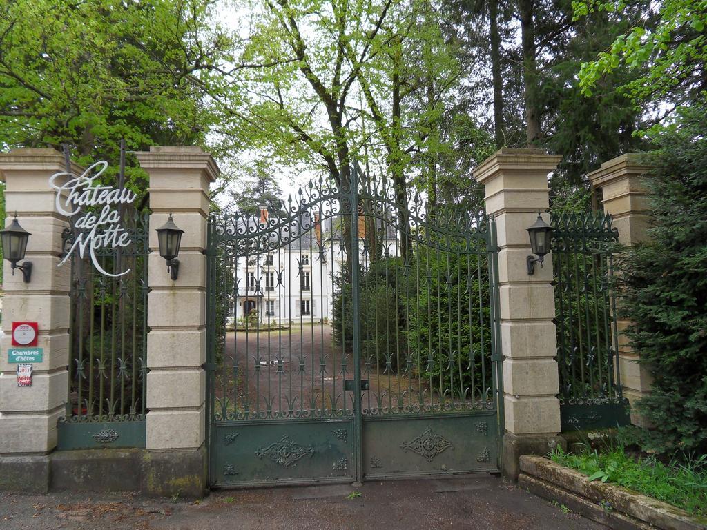 Chateau De La Motte Noailly Экстерьер фото