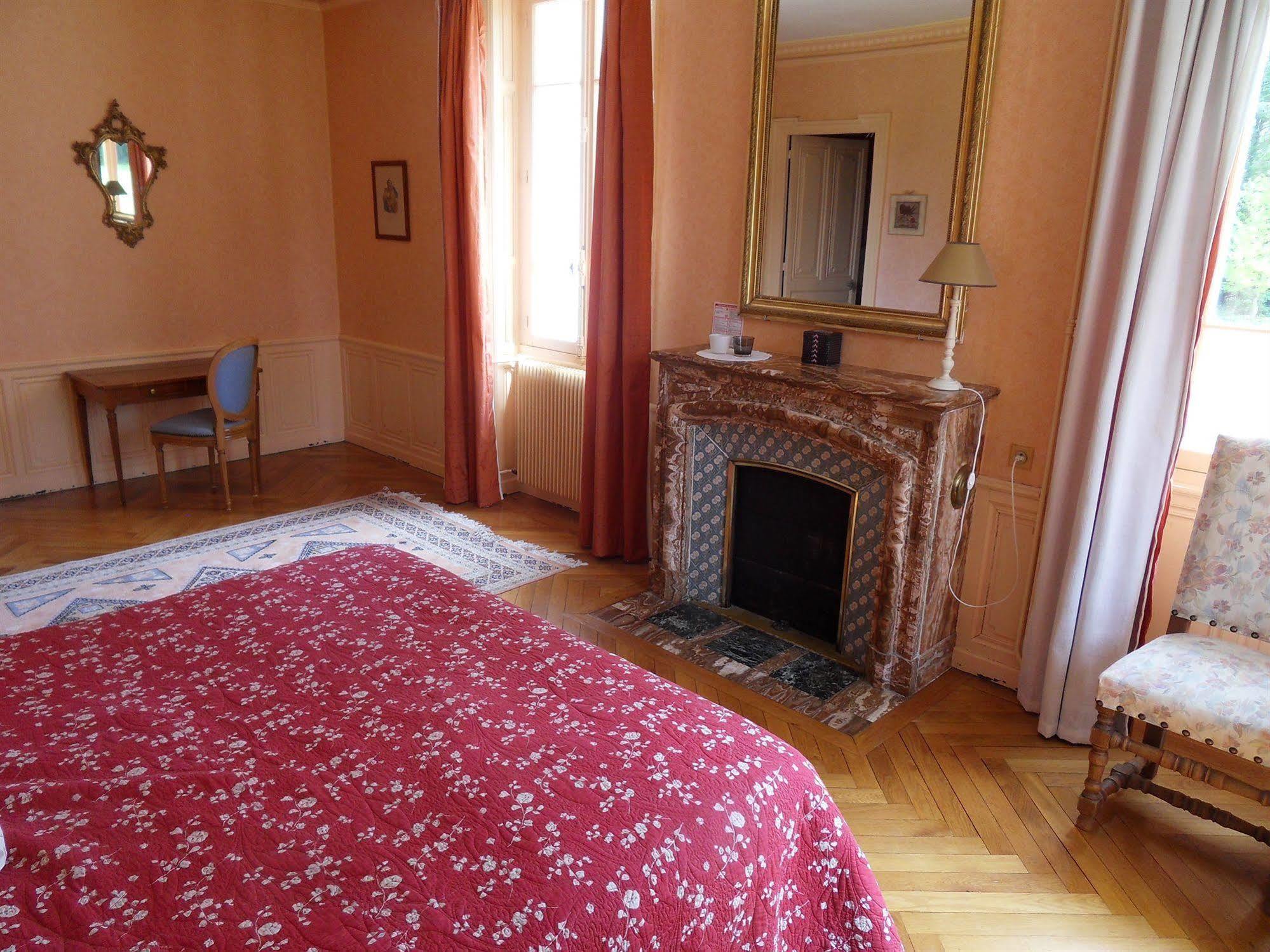 Chateau De La Motte Noailly Экстерьер фото
